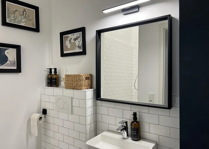 Altbau-traum Im Medienhafen Apartment Dusseldorf